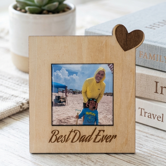 Father's Day Gift Frame with Engraved Names and Photo Magnet